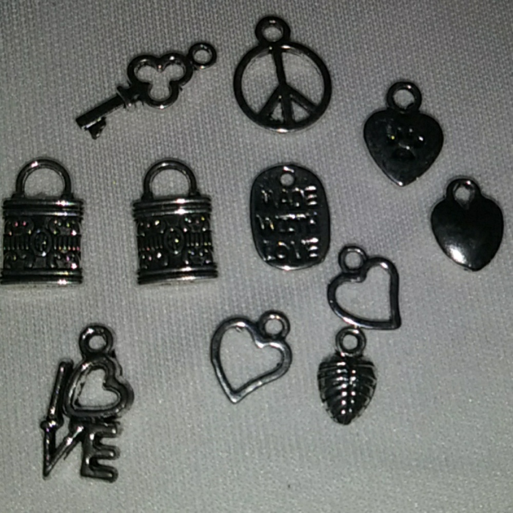 11 Charms, charm bracelet Hearts, Love, Lock-Key